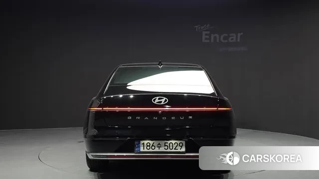 Hyundai Grandeur (GN7) id 3565700 из Кореи 14