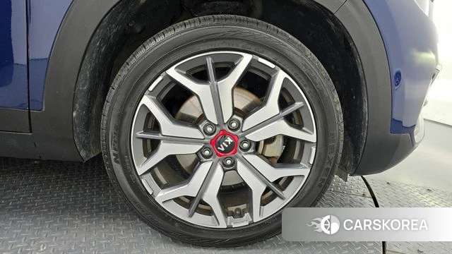 Kia Seltos id 3828801 из Кореи 14