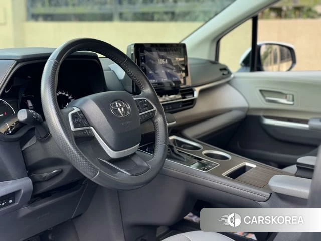 Toyota Saina id 4260666 из Китая 15