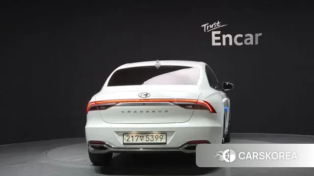 Hyundai The New Grandeur IG id 3335625 из Кореи 14