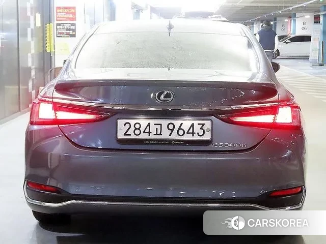 Lexus ES300h 7th generation id 3561094 из Кореи 14