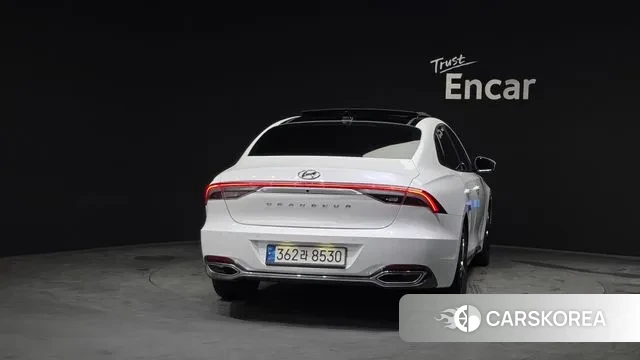 Hyundai The New Grandeur IG id 3032362 из Кореи 14