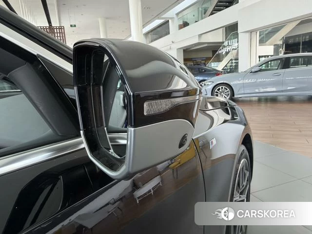 BMW i5 id 4320972 из Китая 7