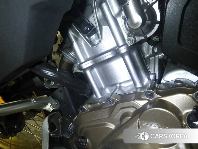 Engine photo