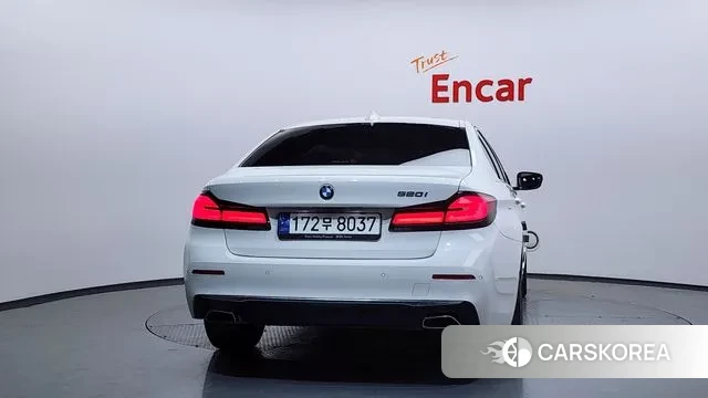 BMW 5 Series (G30) id 3432056 из Кореи 14