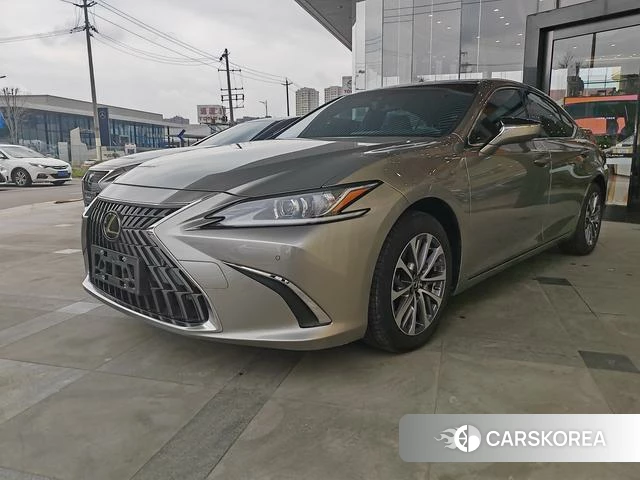 Lexus ES id 4329018 из Китая 10