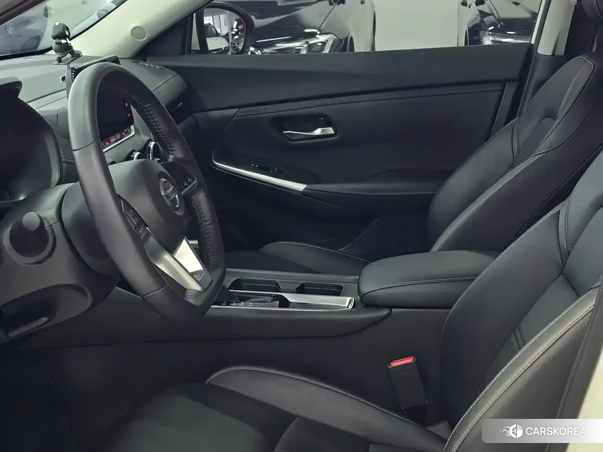 Nissan Sylphy 2022 Белый из Китая, фото 4