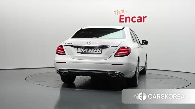 Mercedes-Benz E-Class W213 id 4785445 из Кореи 14