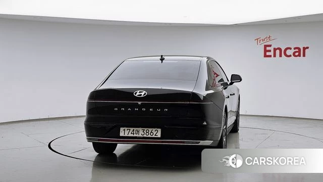 Hyundai Grandeur (GN7) id 4516930 из Кореи 14