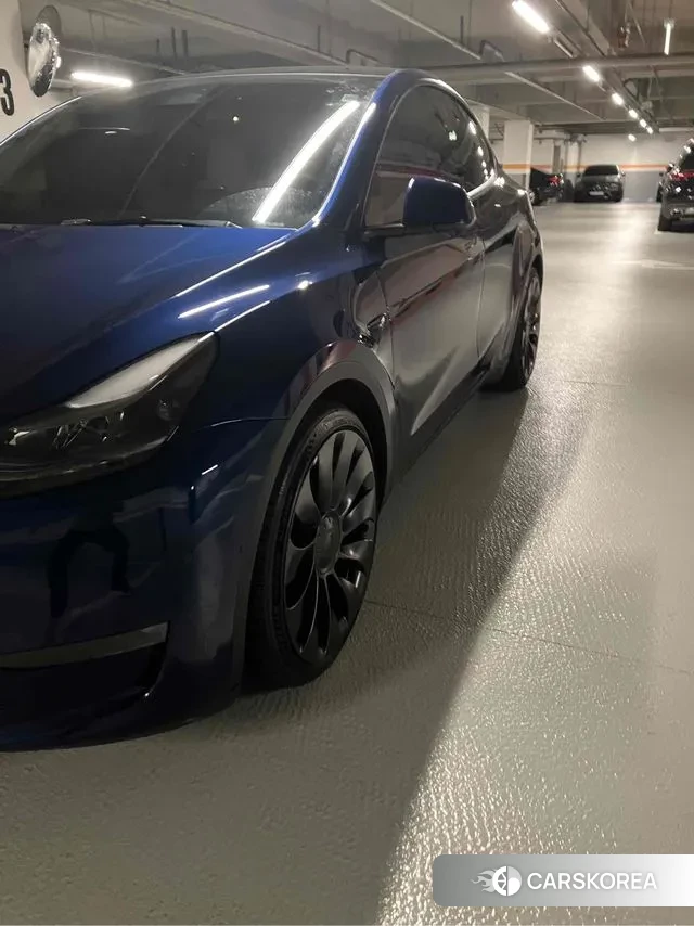 Tesla Model Y 2022 Синий из Кореи, фото 4