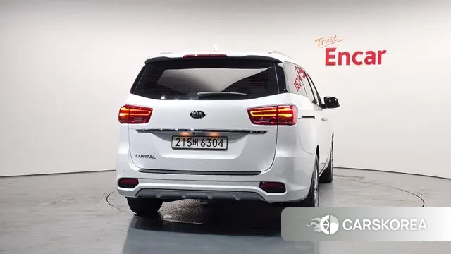 Kia The New Carnival id 3601579 из Кореи 14