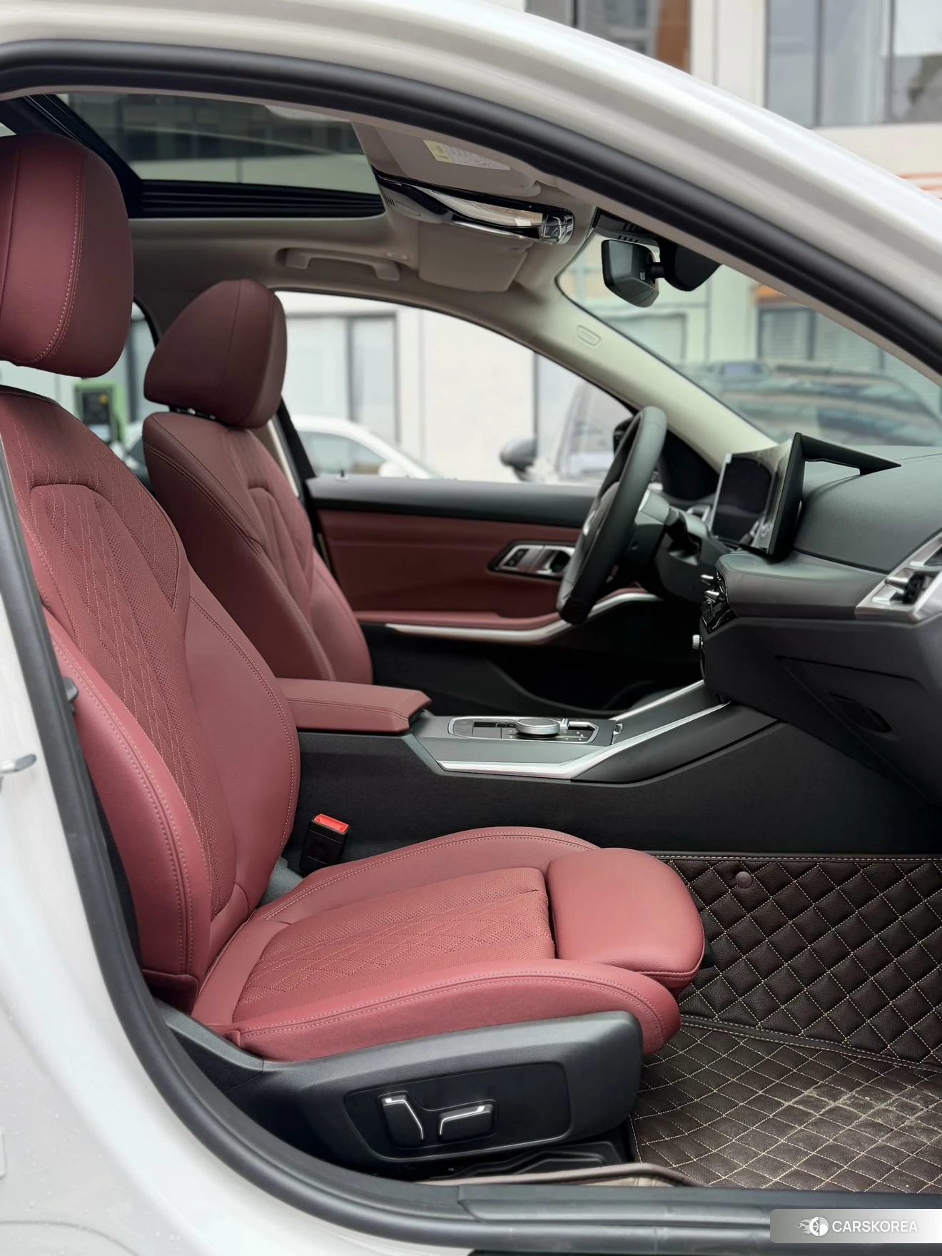 BMW i3 2025 Белый из Китая, фото 4