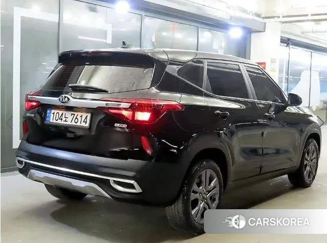 Kia Seltos id 3493582 из Кореи 13