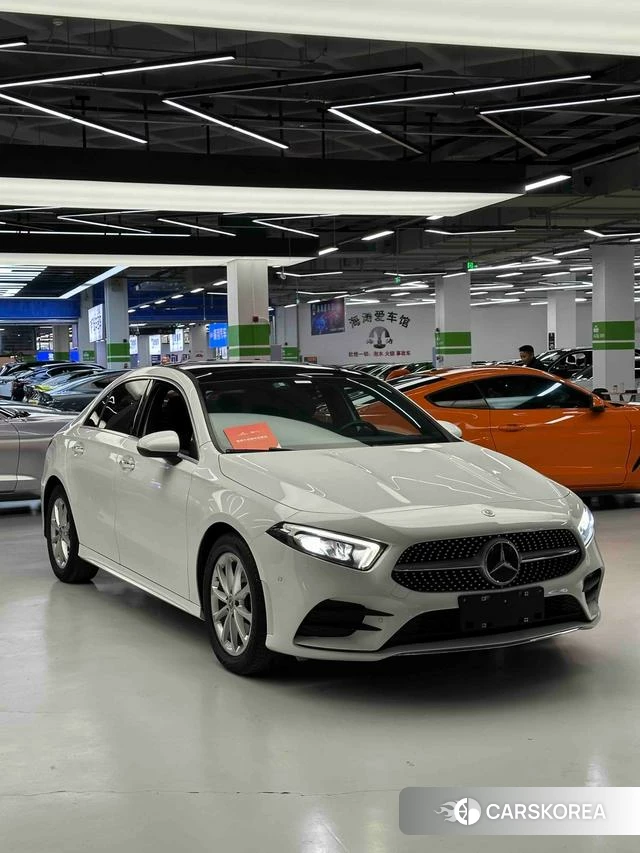 Mercedes-Benz Class A 2021 Белый из Китая, фото 4