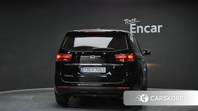 Kia The New Carnival id 3966118 из Кореи 14