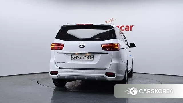 Kia The New Carnival id 3601907 из Кореи 14