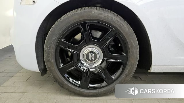 Rolls-Royce Ghost id 3808053 из Кореи 14