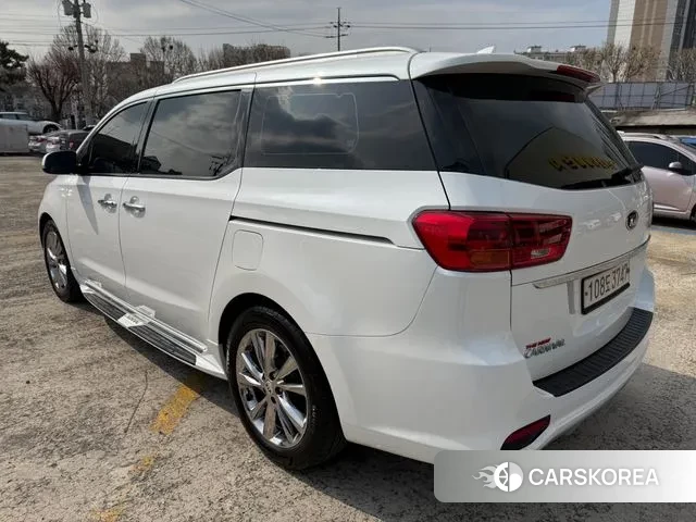 Kia The New Carnival id 3761025 из Кореи 14