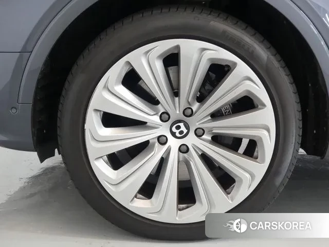 Bentley Bentayga id 3094429 из Кореи 14