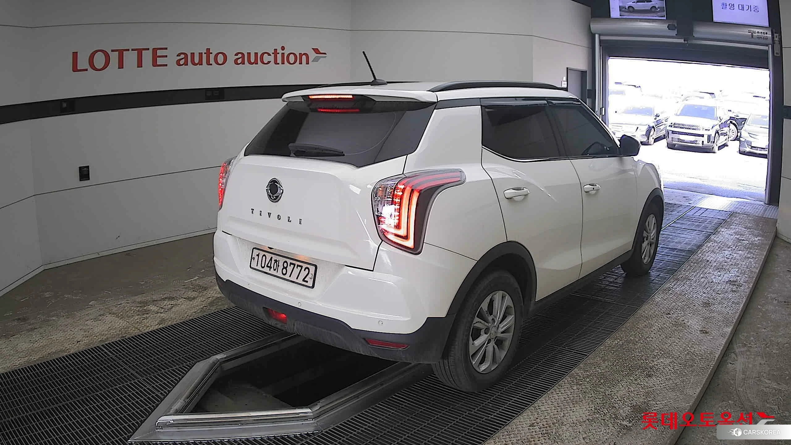 SsangYong Tivoli id 3882201 из Кореи 32