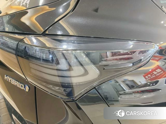 Toyota Crown Lufang id 4260985 из Китая 13