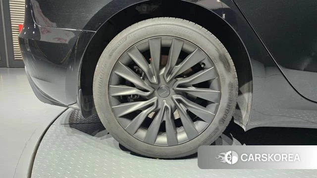 Tesla Model 3 id 4640018 из Кореи 34