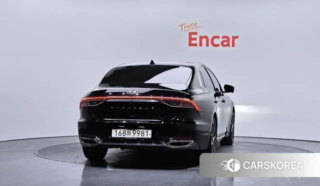 Hyundai The New Grandeur IG id 3597382 из Кореи 14