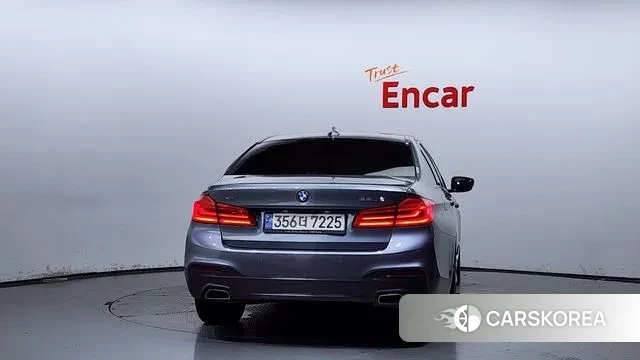 BMW 5 Series (G30) id 2995401 из Кореи 14