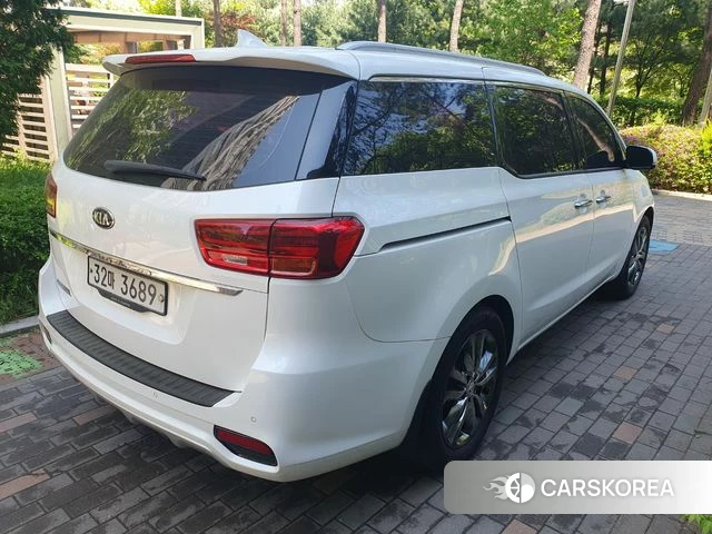 Kia The New Carnival id 4351117 из Кореи 14
