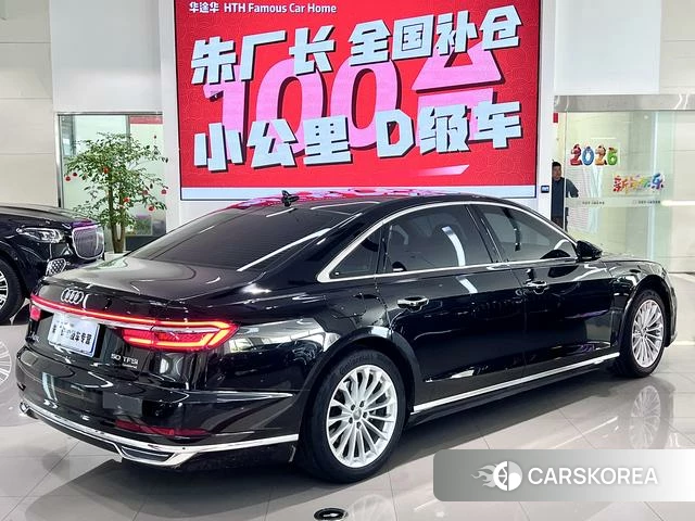 Audi A8 2022 Черный из Китая, фото 4