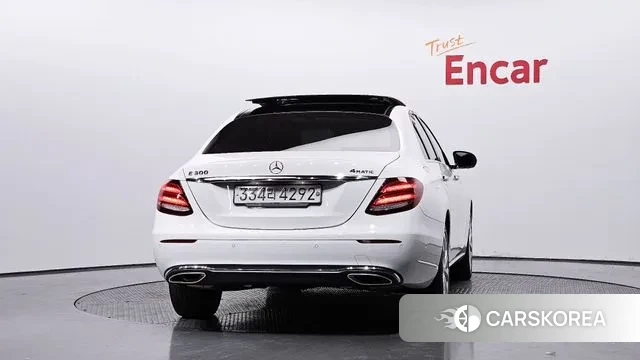 Mercedes-Benz E-Class W213 id 3789214 из Кореи 14