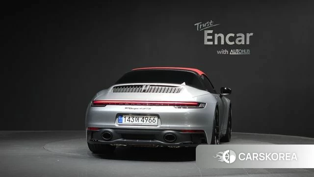 Porsche 911(992) id 4700860 из Кореи 26