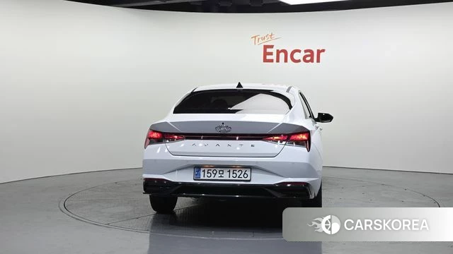 Hyundai Avante (CN7) id 3916609 из Кореи 14