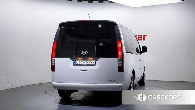 Hyundai Staria id 3769883 из Кореи 14