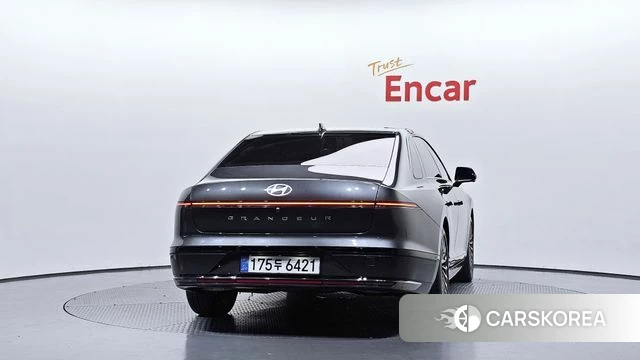 Hyundai Grandeur Hybrid (GN7) id 4427589 из Кореи 14