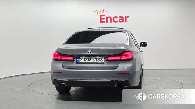 BMW 5 Series (G30) id 3711856 из Кореи 14