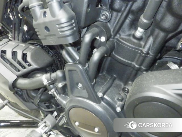 Engine photo