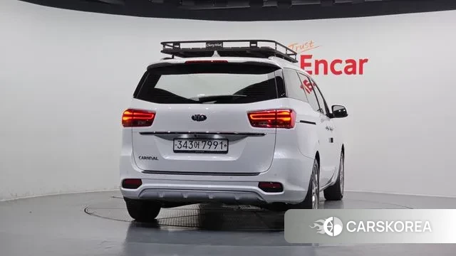 Kia The New Carnival id 3324735 из Кореи 14