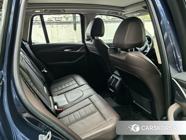 BMW X3 id 4241177 из Китая 7