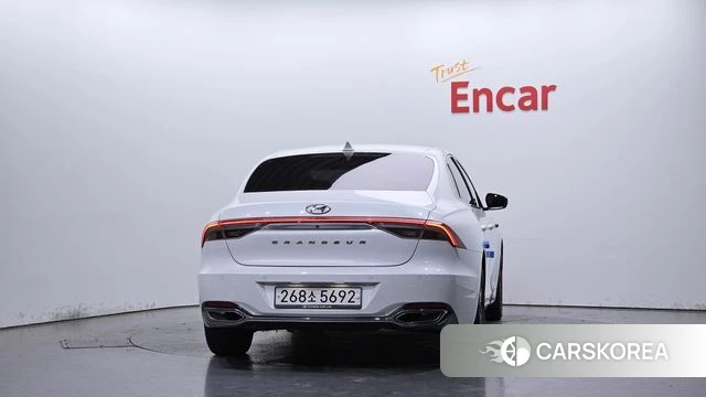 Hyundai The New Grandeur IG id 4688249 из Кореи 13