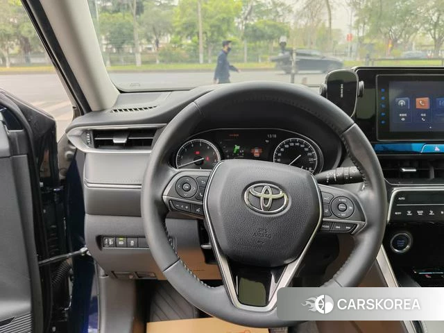 Toyota Ling Fang HARRIER id 4262429 из Китая 7