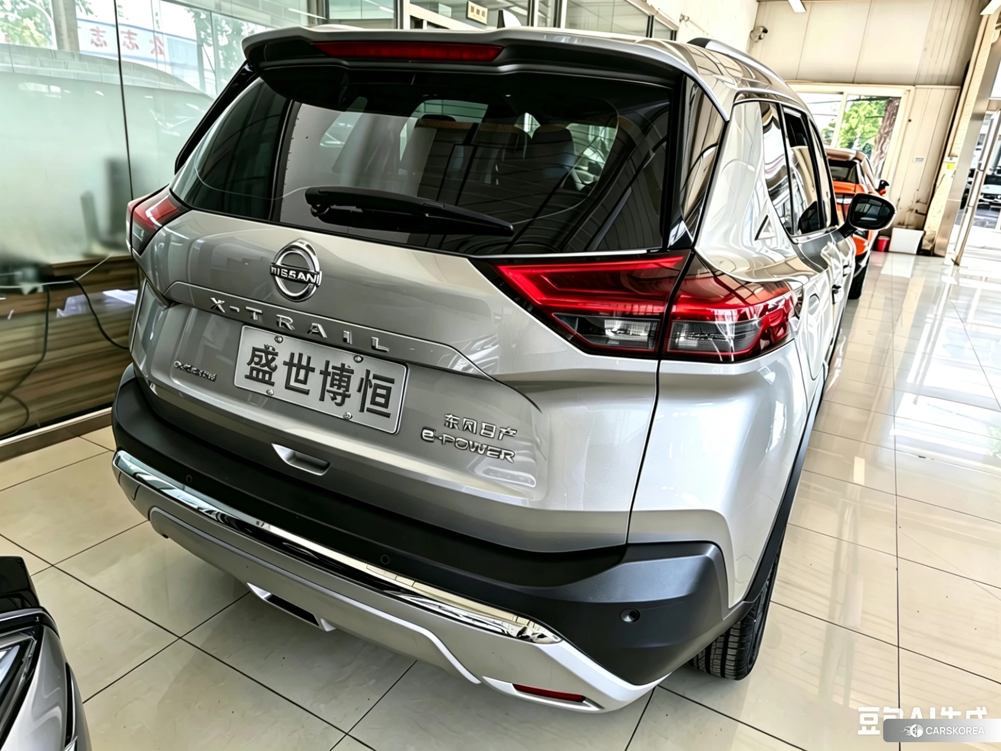 Nissan Qijun id 4512740 из Китая 9