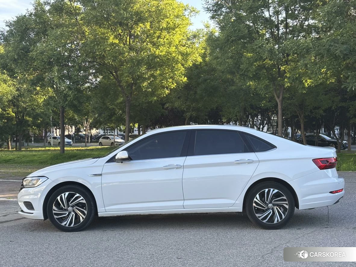 Volkswagen Sagitar 2021 Белый из Китая, фото 4