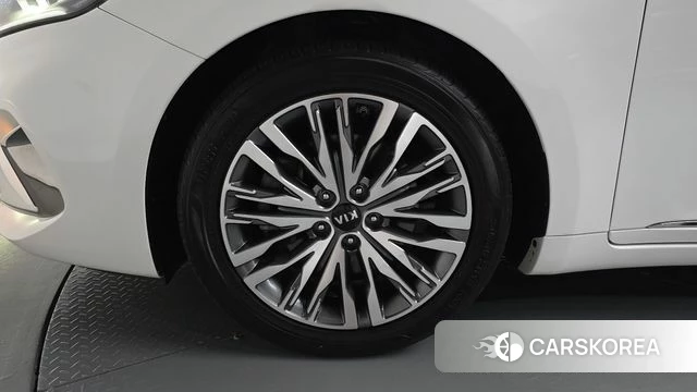 Kia K7 Premier id 4502277 из Кореи 28