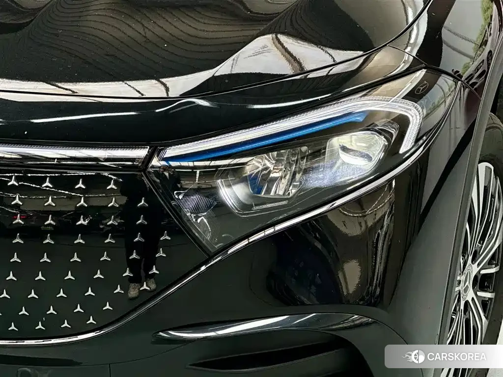 Mercedes-Benz EQB 2024 Черный из Китая, фото 6