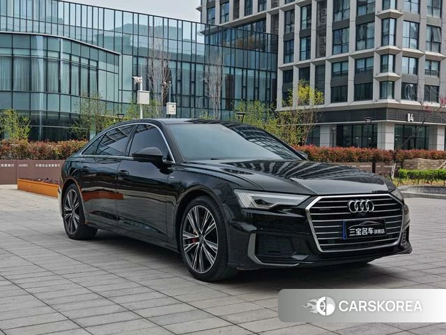 Audi A6L 2021 Черный из Китая, фото 4