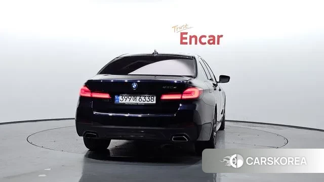 BMW 5 Series (G30) id 2890605 из Кореи 14