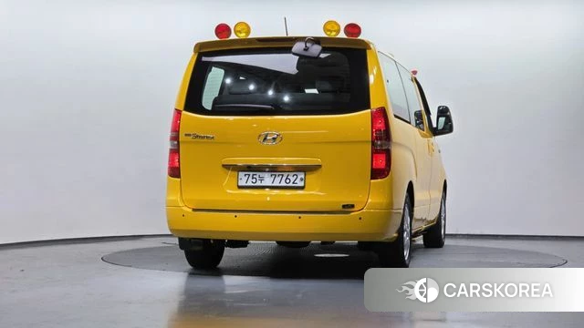 Hyundai The New Grand Starex id 3834469 из Кореи 14