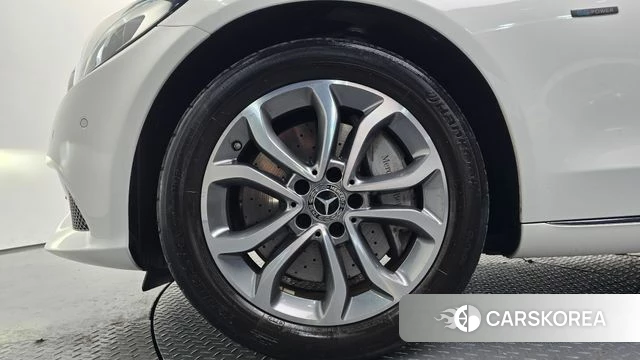 Mercedes-Benz C-Class W205 id 3966323 из Кореи 14