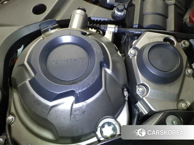 Engine photo